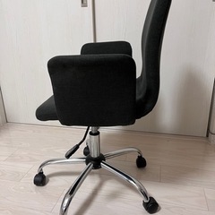 LOWYAオフィスチェアの画像
