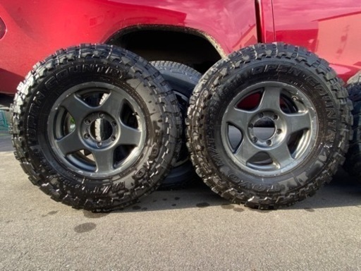 【中古】オープンカントリー235/85R16＋ブラッドレー6穴PCD139.7