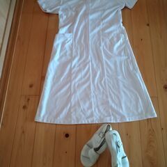 ナ－ス服　と　ナースジュ―ズ　セット　サイズS