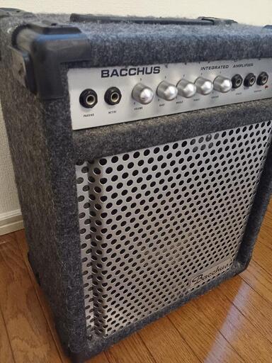 ベースアンプ20W