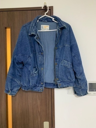 古着で買ったジーンズです