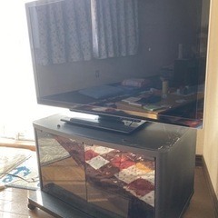 【お取引き中】2011年製テレビ　テレビ台