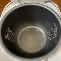 炊飯器の画像