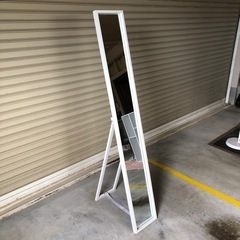 値下げました❗️ スタンドミラーの画像