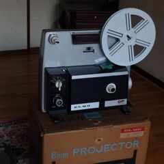 8mm撮影機、映写機、編集器一式、8点の画像