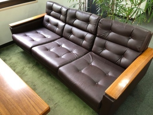 ソファ　モダン