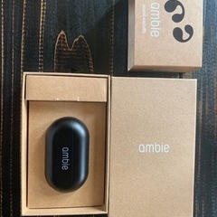 ambie 完全ワイヤレスイヤフォン sound earcuffs ブラック AMTW01BCの画像