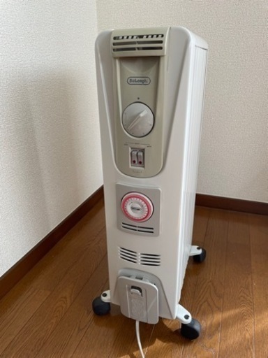 デロンギ　オイルヒーター　中古