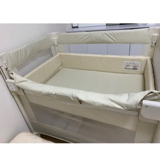 Aprica アップリカ ココネルエアー ミルクWH 折り畳みべびーべっと