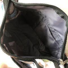 【最終値下げ】猫柄ショルダーバッグ　　　未使用の画像