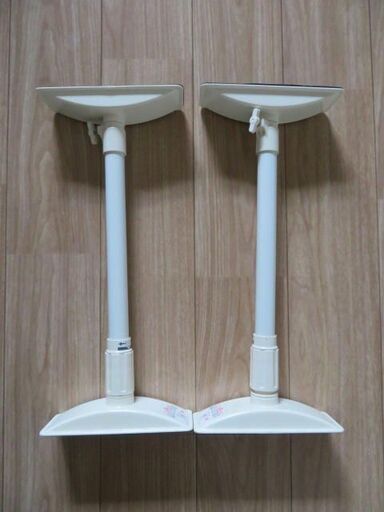 つっぱり棒(49-83cm)２本セット