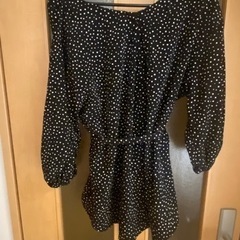 GU✨未使用✨SNS人気✨ドッド柄ブラウス✨シャツ✨の画像