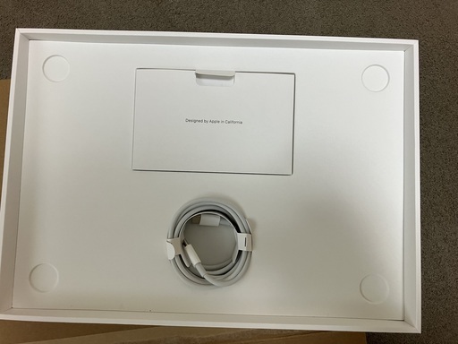 2020 Apple M1 MacBook Air 8GB 256GB 引取可能な方のみ
