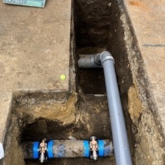 スポットでも、正社員雇用も可能上下水道工事、経験者18000円！未経験者13000運転免許必須❗️の画像