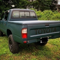 4WD トヨタ ハイラックス ダブルキャブの画像