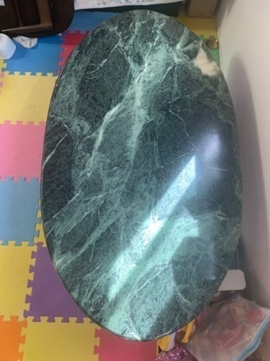 大理石テーブル　幅125×奥70×高39