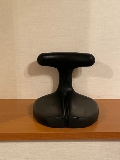 アーユルチェア　メディカルシート　ブラック