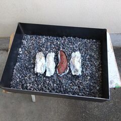 やきいも　石焼き芋　ガスグリラー用　鉄板釜　新製品　イベントに　アウトドアに　バーベキューに　独立開業　サツマイモの画像