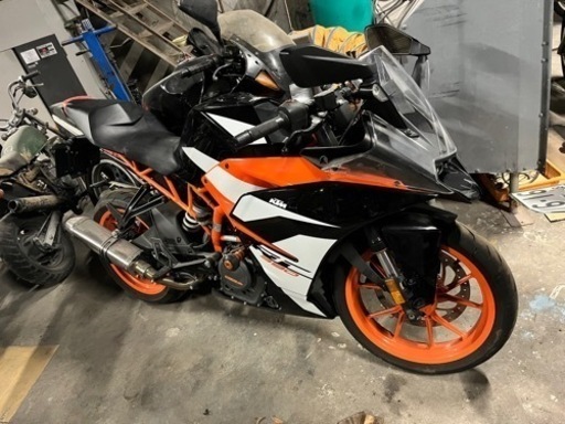 バイク ktm rc390