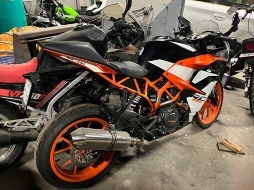 バイク ktm rc390