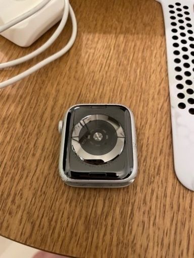 価格見直しました　apple watch シリーズ4 NIKE ４４ミリケース GPSモデル