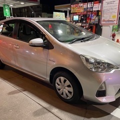車検6年3月、全込　アクア