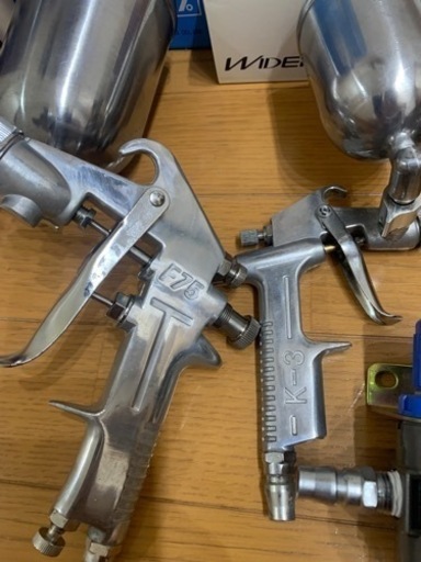スプレーガン5丁セットとおまけ付き