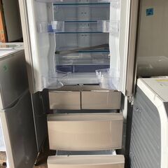 ☆中古￥68,000！【会員価格￥65,000】MITSUBISHI　462㍑6ドア冷蔵庫　家電　2019年製　観音開き　MR-RX46E-F型　幅65cmｘ奥行68cmｘ高さ182cm　【BJ025】