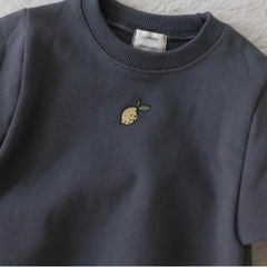 レモン刺繍🍋🪡ロンパース トレーナーの画像