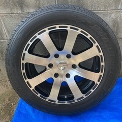 終了しました】ハイエース向け 17インチタイヤホイール4本セット！