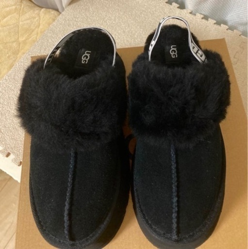新品未使用UGGシープスキンミュール