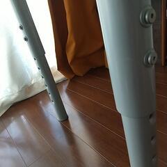 スタンディングテーブル ～健康の為に立ってパソコン作業の画像