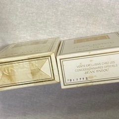 古い香水の画像