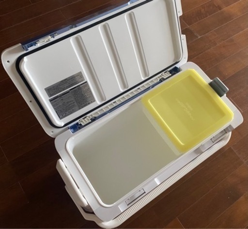 ダイワ 3面真空パネル クーラーボックス 35L  プロバイザー トランクHD TSS3500 ダイワクーラーボックス