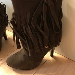 新品、リボンフリンジブーツの画像
