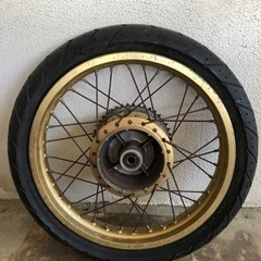 CB250RS リヤホイールの画像