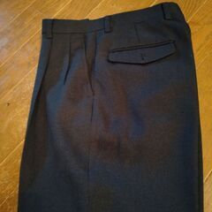 メンズ冬物スラックスの画像