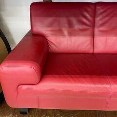 レッドカラーがおしゃれな2Pソファ ?定価￥59,800? 革張り お部屋の