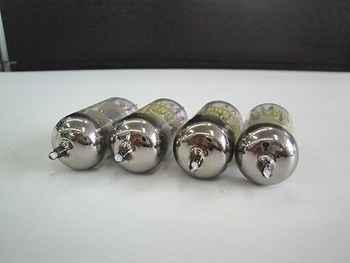 ☆ 未使用 Tungsram 真空管 ECC85/6AQ8 ４本まとめて 箱入り 札幌市 東区 北20条店