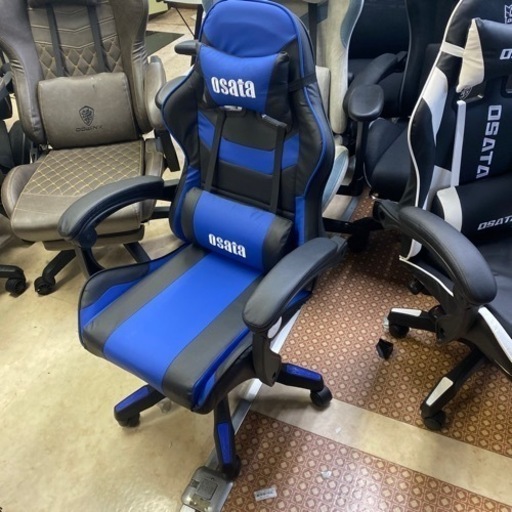ゲーミングチェア　オットマンなし　新品