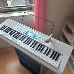 カシオ　らくらく電子ピアノ　小さいお子様に大人気　プレゼントに最適