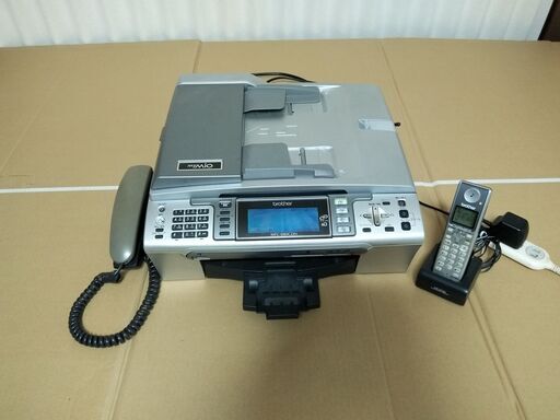 複合機（インクジェットプリンター・コピー・スキャナー・ファクス・電話）、ADF（自動原稿送り）・コードレス電話子機付き、ブラザーMFC-880CDN