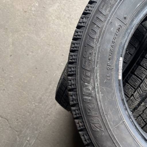 冬タイヤ、ブリジットVRX175/65R14