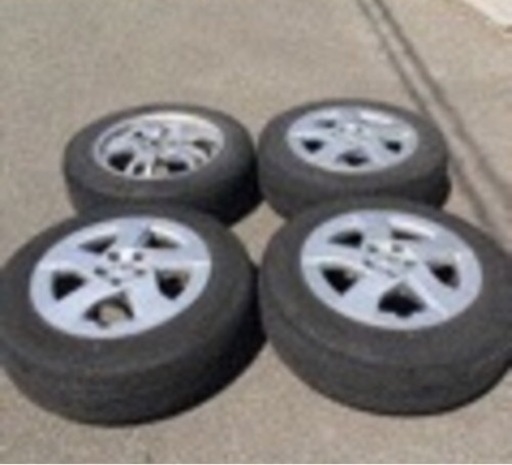 30プリウス　タイヤホイール