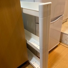 【受け渡し予定者決定】キッチン隙間収納ワゴン（薄型）