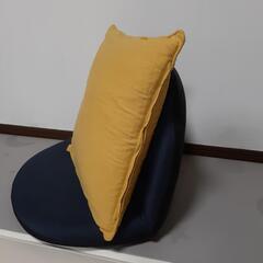 ((決定))ニトリ　座椅子&クッションセットの画像