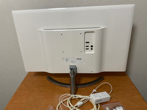 LG ゲーミングモニター 27UD68-W 27インチ/4K 60Hz