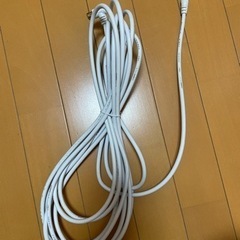 テレビケーブル7メートル　白　L字型端子　地デジ　金メッキの画像