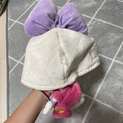 ディズニーで購入したデイジーのキャップです。 の画像
