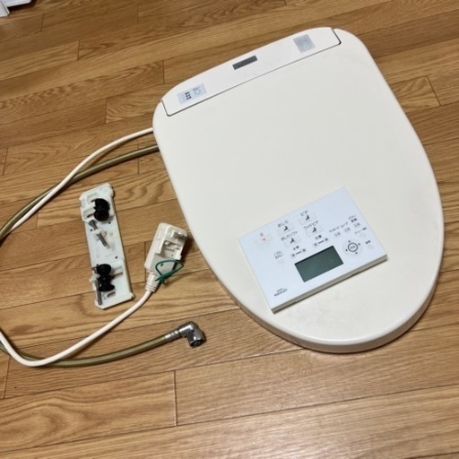 TOTOウォシュレット　アプリコットF1A 中古品